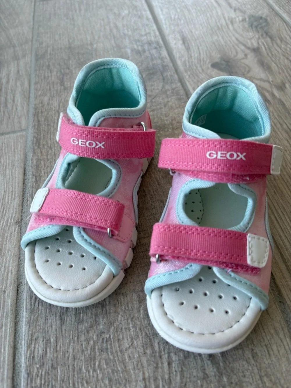 Geox Lupidoo Pink & Mint Unicorn Two Strap Sandal Little Girl Size 7 (23)